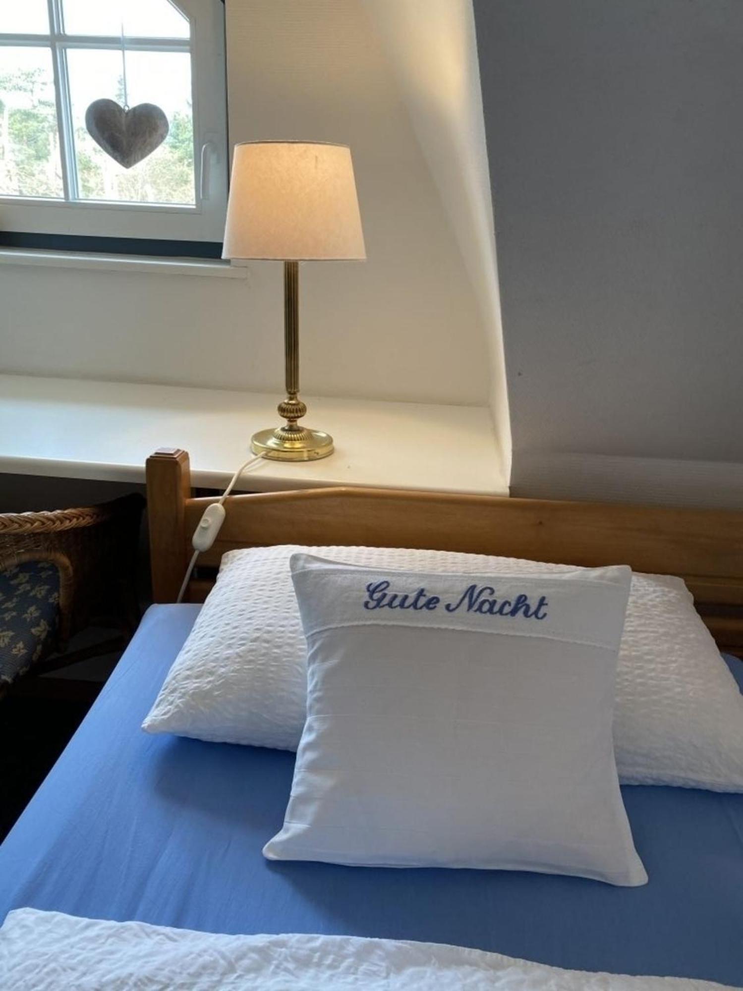 Ferienwohnung Nr 02 Og Spitzboden Born Exteriör bild